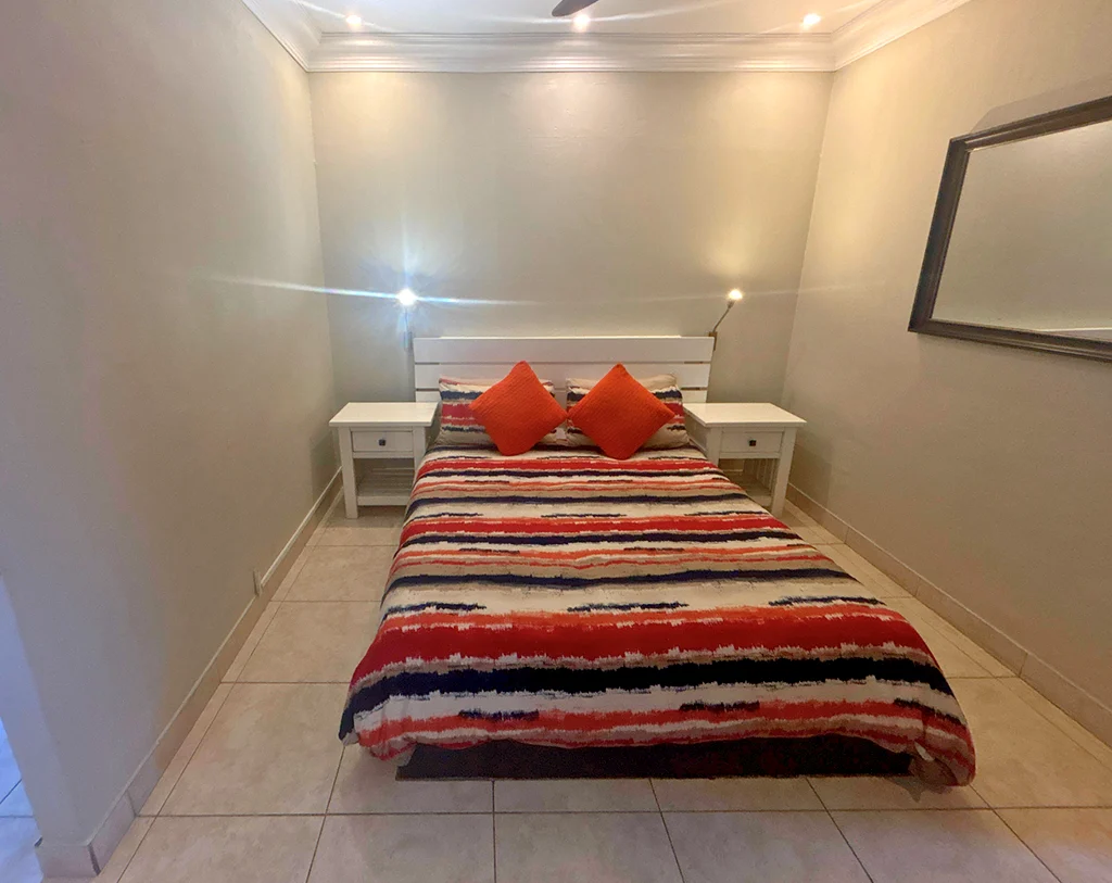 McPherson’s Group - Executive Suite - Bedroom